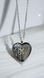 Necklace "Heart" horse, dog, cat, rabbit ...