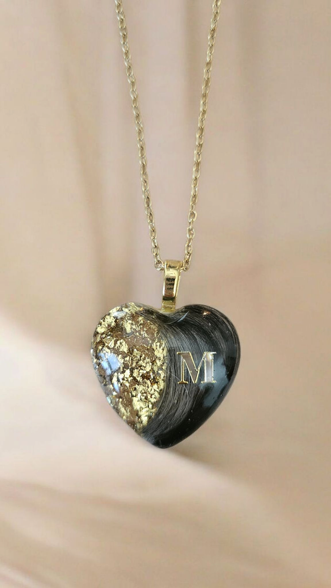 Necklace "Heart" horse, dog, cat, rabbit ...