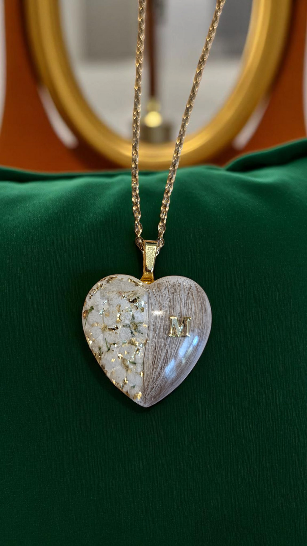 Necklace "Heart" horse, dog, cat, rabbit ...