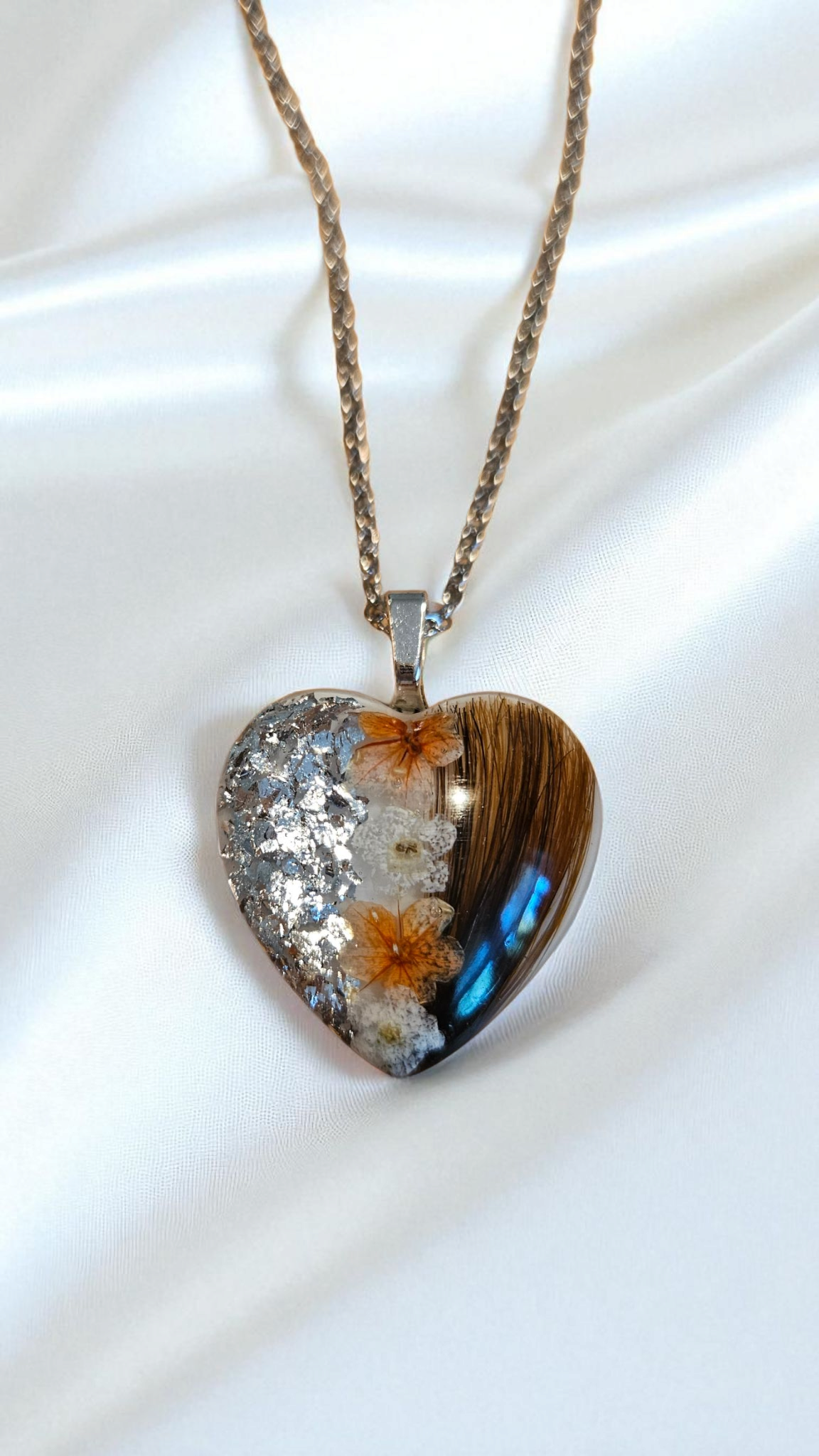 Necklace "Heart" horse, dog, cat, rabbit ...