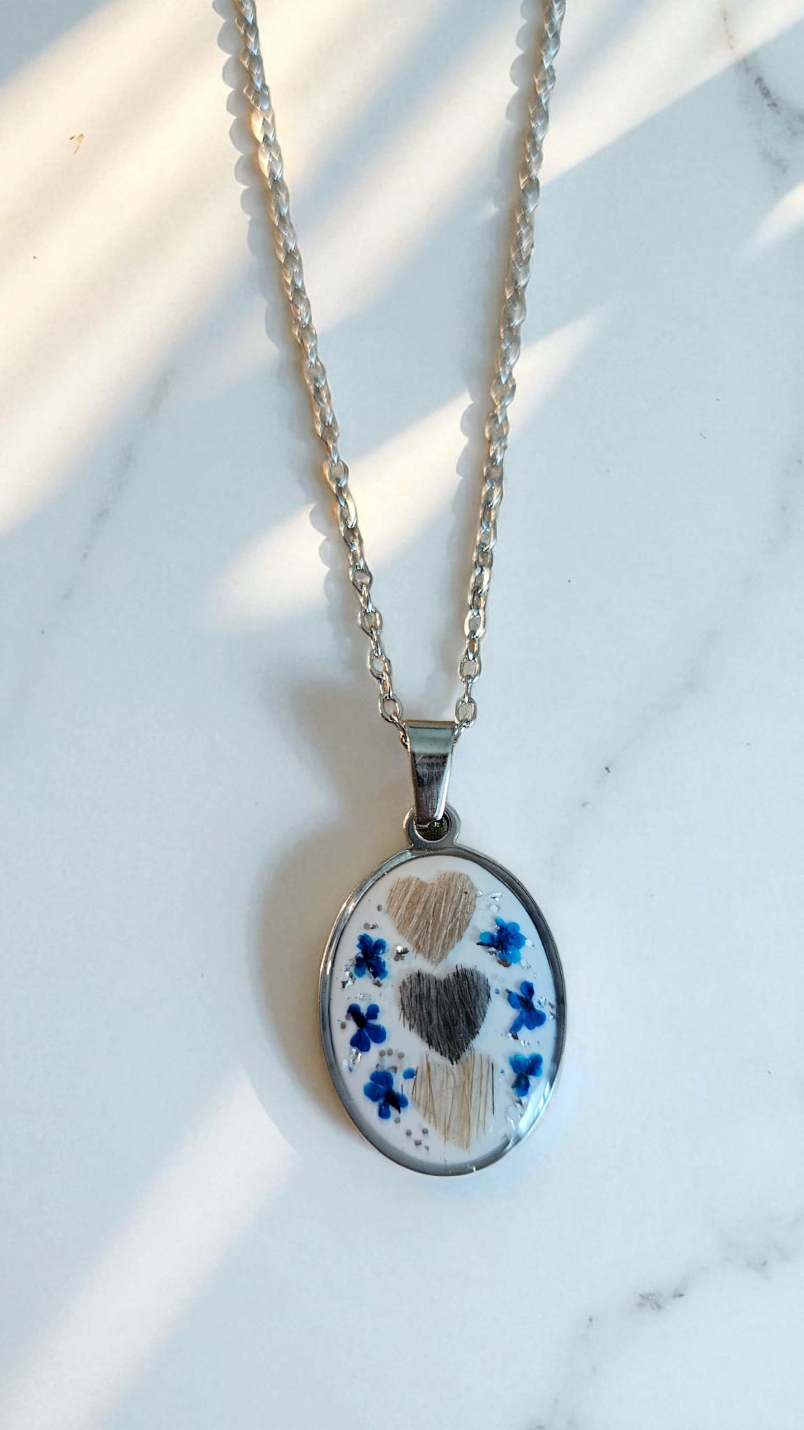 Necklace "Heart" horse, dog, cat, rabbit ...