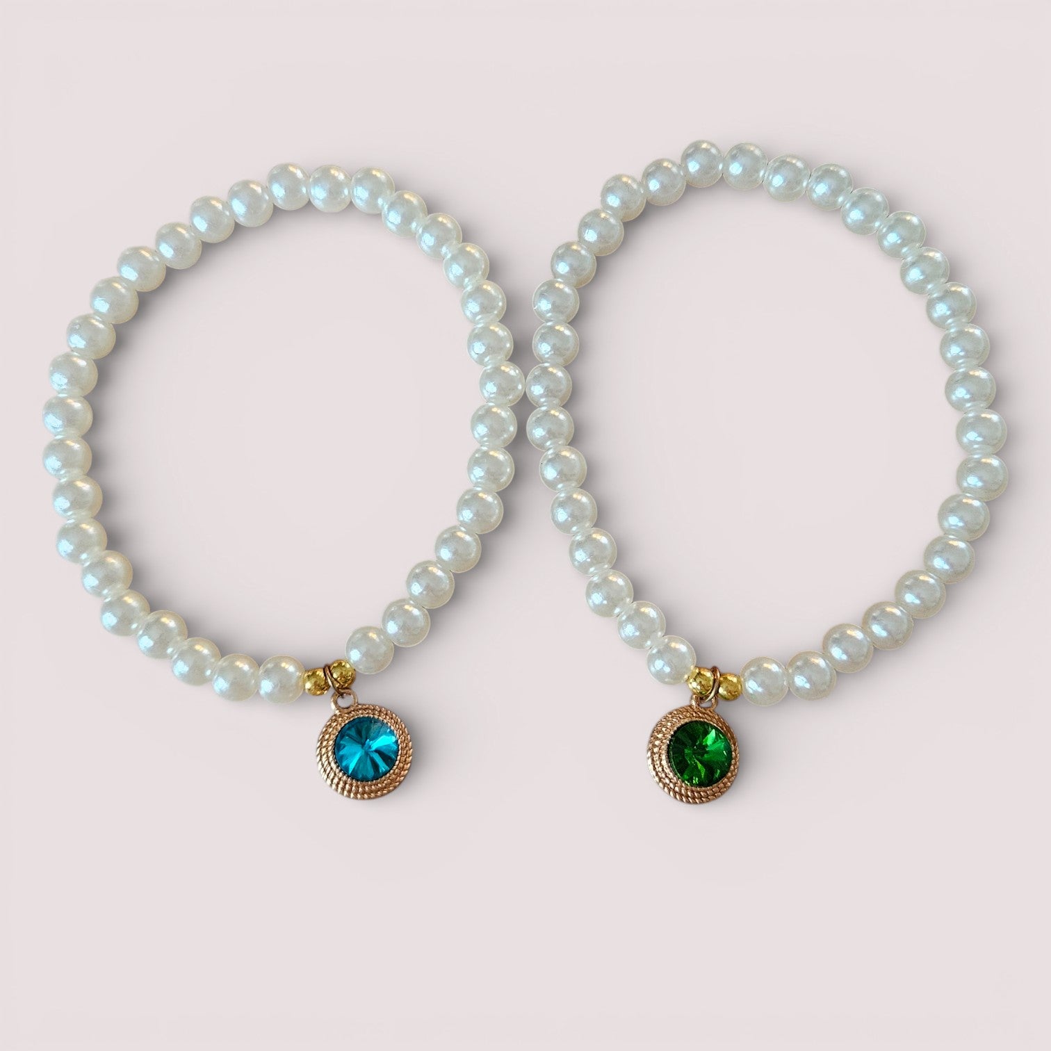 Süße Perlenkette für Katzen in 2 Farben!