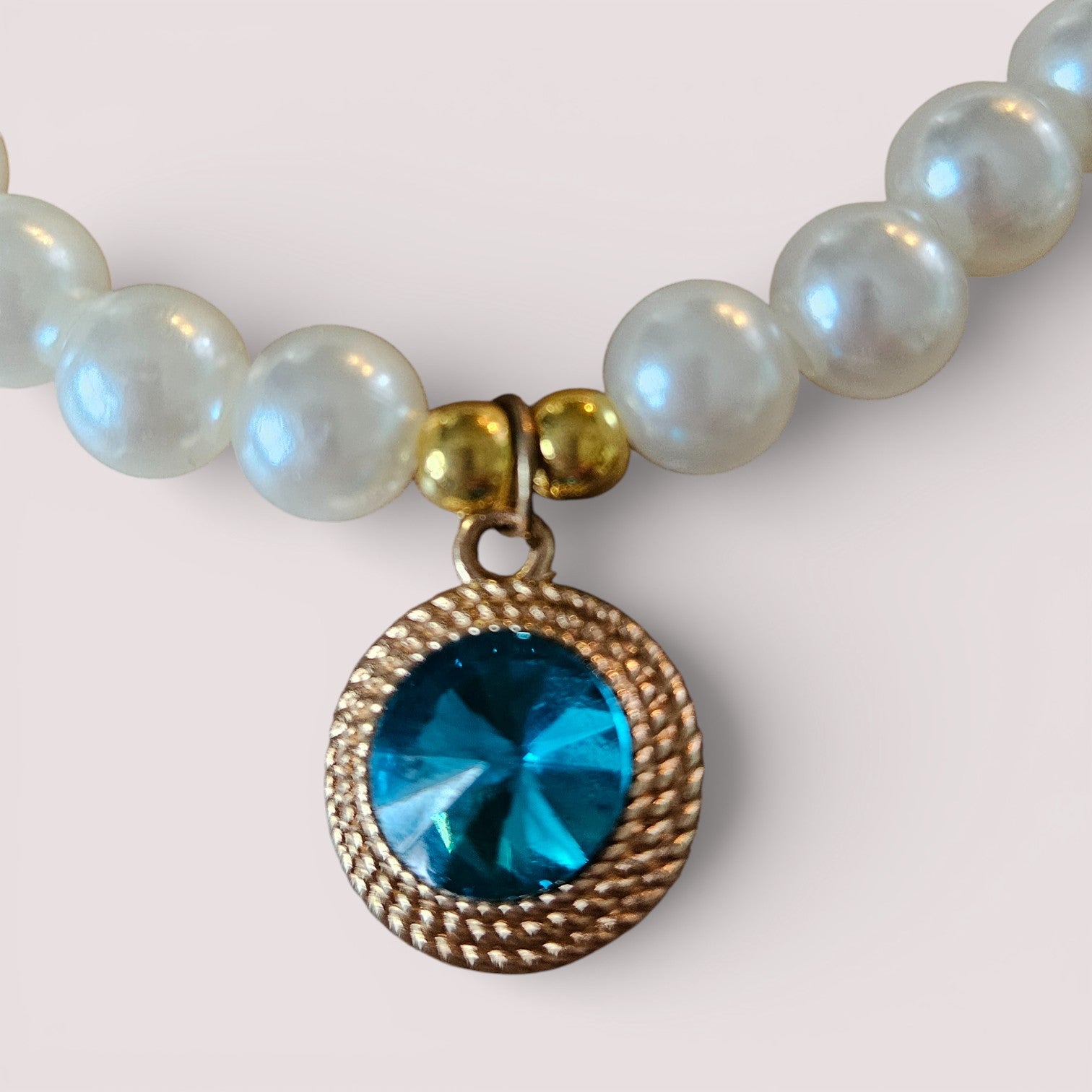 Süße Perlenkette für Katzen in 2 Farben!