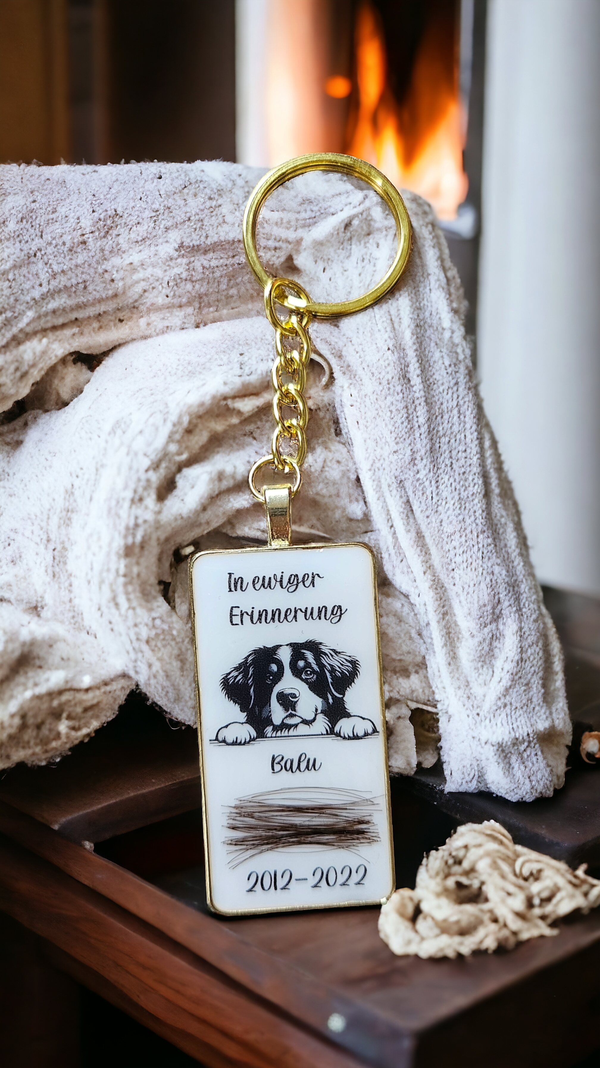 Pendants for owners (dogs, cats, farm animals)