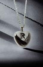 Necklace "Heart Wings" horse, dog, cat, rabbit...