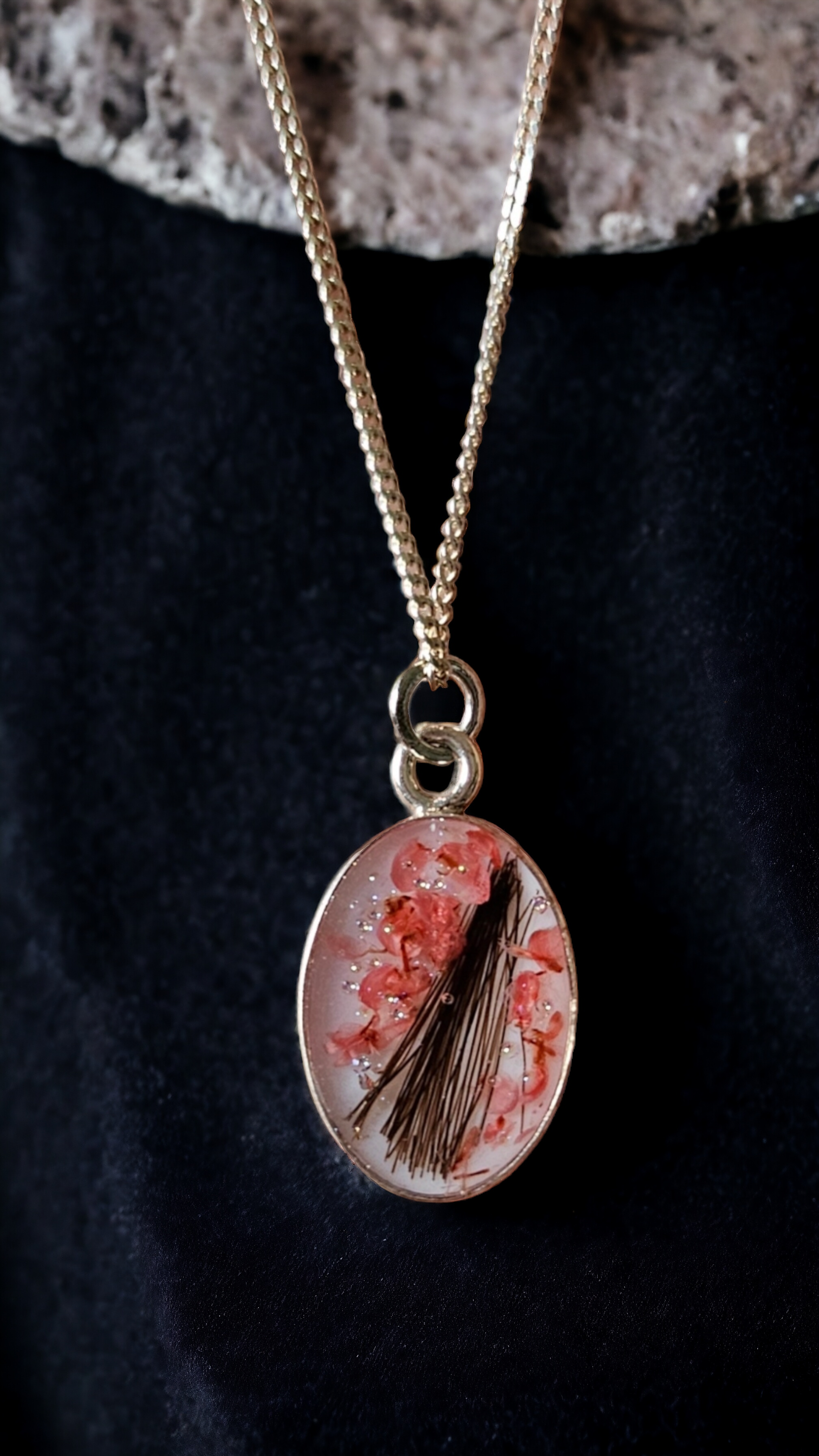 Real animal love "Oval necklace" dog, cat, horse, rabbit...