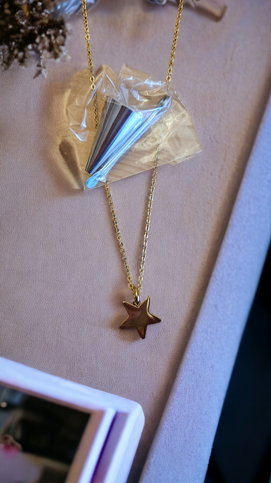 Ash necklace star rose gold (last article)