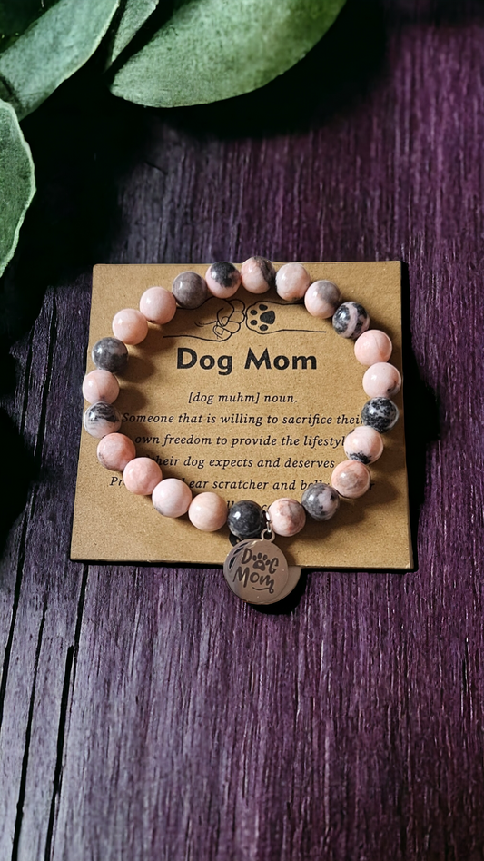 Charm bracelet "Dog Mom" ​​pearl pink