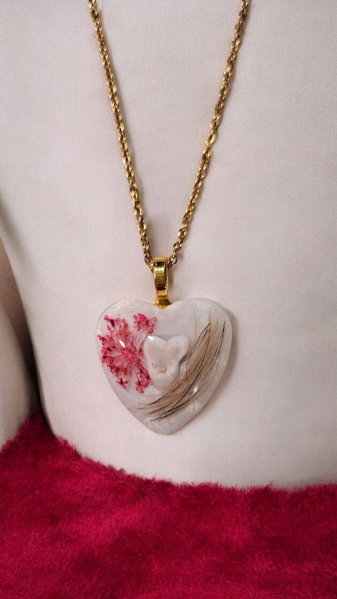 Necklace "Heart" horse, dog, cat, rabbit ...