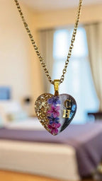Necklace "Heart" horse, dog, cat, rabbit ...