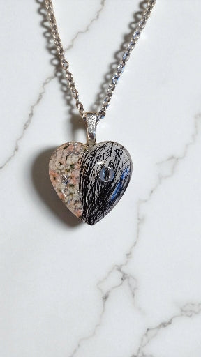Necklace "Heart" horse, dog, cat, rabbit ...