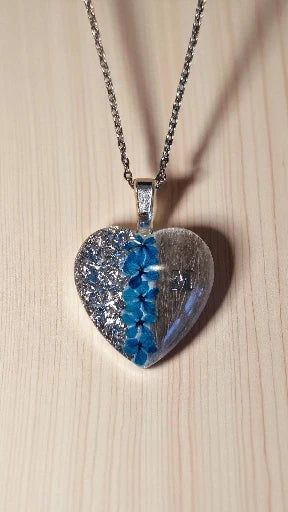 Necklace "Heart" horse, dog, cat, rabbit ...