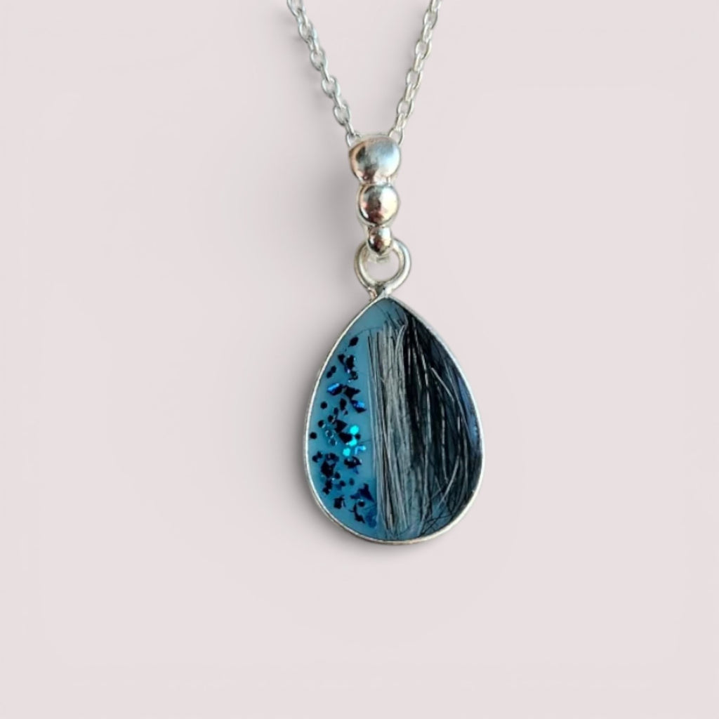 Real animal love "drops" dog, cat, horse, rabbit...